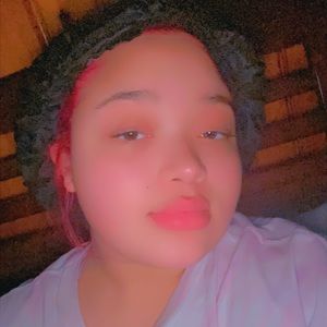Meet your Posher, Tanashia